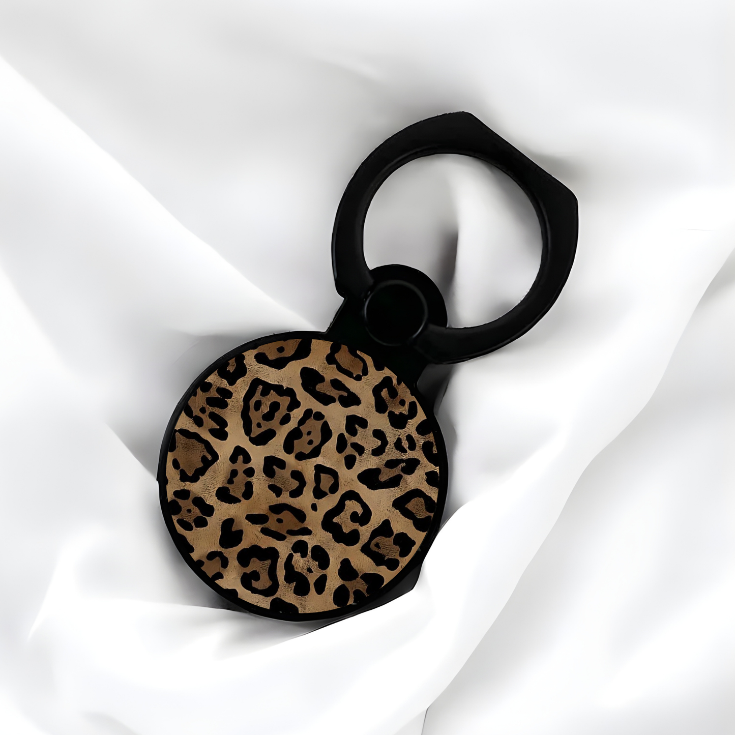 Untamed | Adhesive Ring Holder